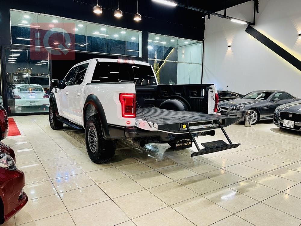 فورد F-150 رابتور